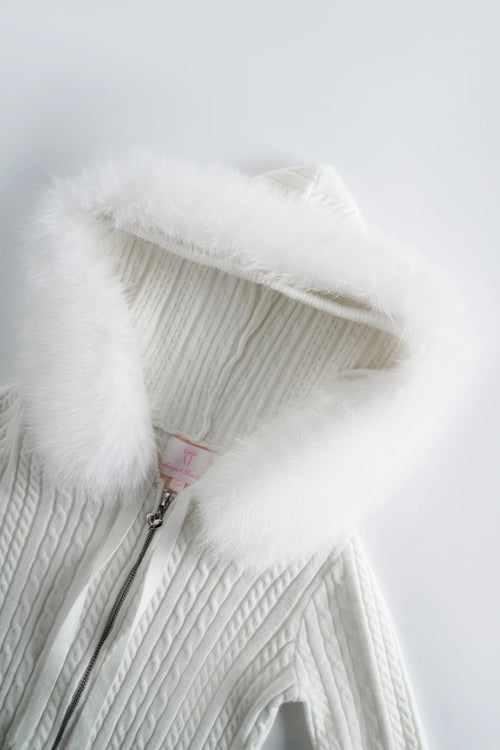 Fur trim Marshmallow cable knit cardigan in white by Angel Ruche, photo 4
