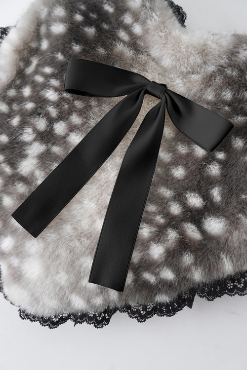 My True Form fawn heart bag in black by Angel Ruche, photo 4