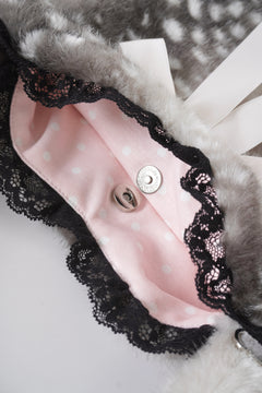 My True Form fawn heart bag in black by Angel Ruche, photo 7