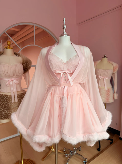 Rosé Princess fur chiffon robe in pink by Angel Ruche, photo 4