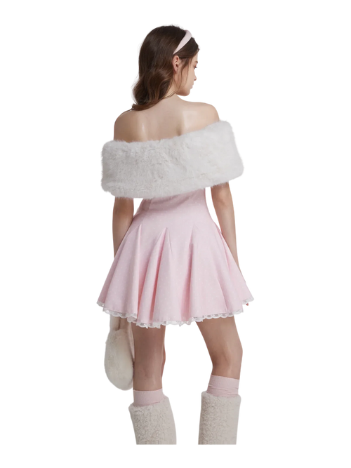 Sugar Pom fur pullover cape in white by Angel Ruche, photo 6