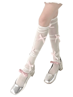 Tulle ribbon loose socks in pink by Angel Ruche, photo 2