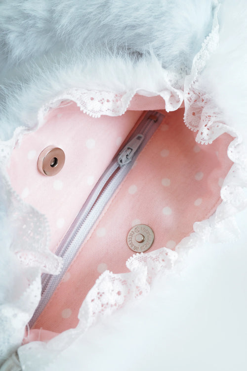 My True Form fawn heart bag in snow blue by Angel Ruche, photo 3